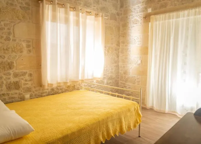 Fanouria\'S Home