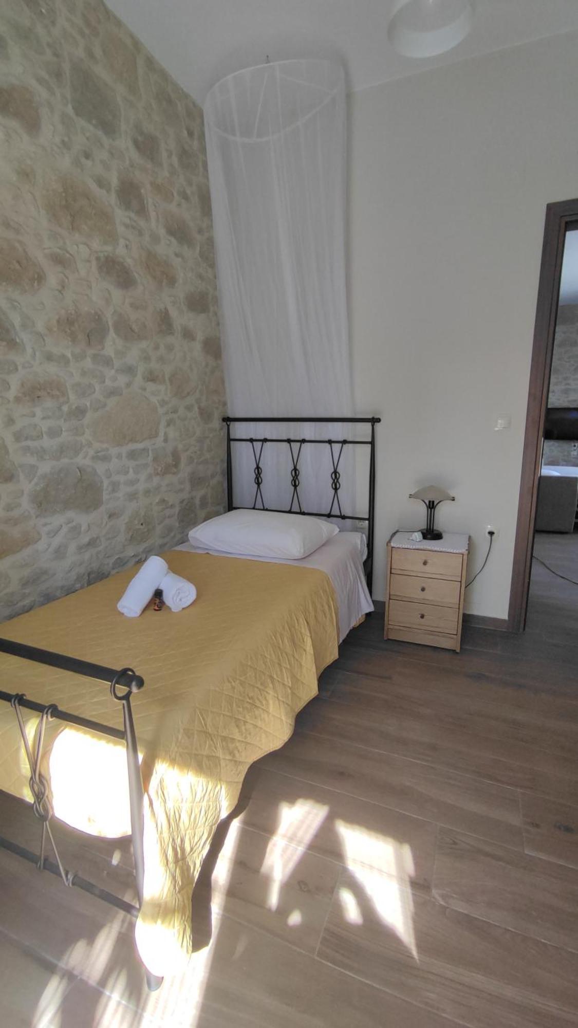 Ferienhaus Fanouria's *